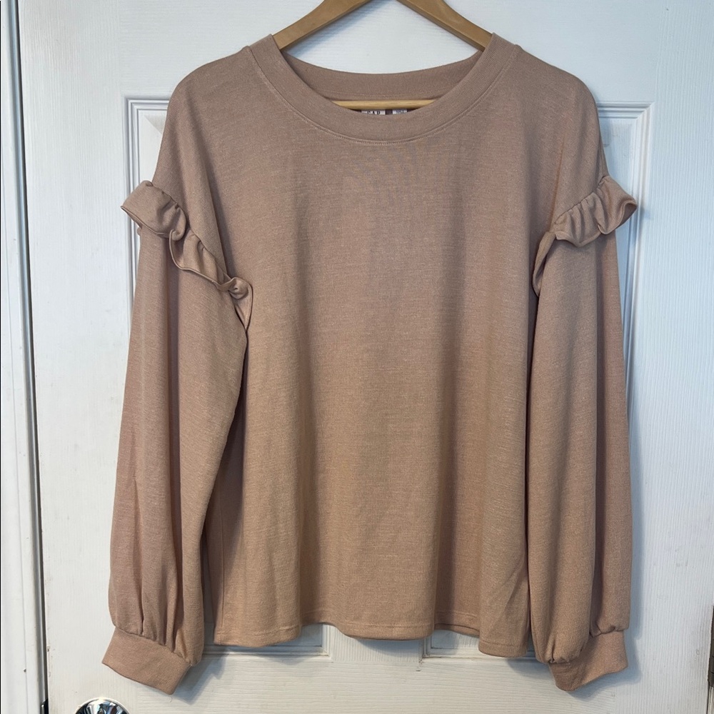 GAP Beige Ruffle Shoulder Long Sleeve Top Women’s Soft Knit Casual Crewneck NWT